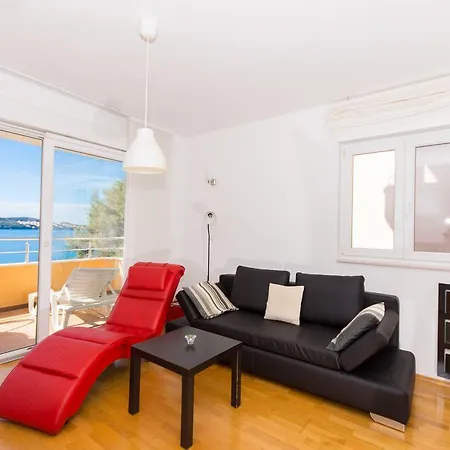 Labadusa Apartament *