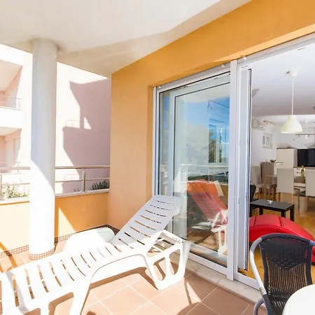 Διαμέρισμα Labadusa Τρογκίρ